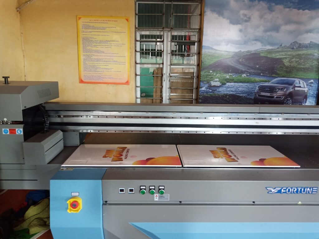 Quảng cáo Phương Đông – Làm biển quảng cáo tại Quảng Ninh